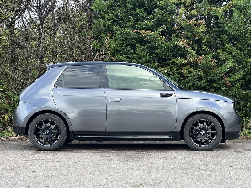 HONDA HONDA E HONDA E 35.5kWh Advance Hatchback 5dr Electric Auto (17in Alloy) (154 ps) 1 FORMER - U10200