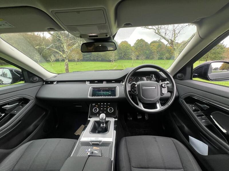 LAND ROVER RANGE ROVER EVOQUE RANGE ROVER EVOQUE 2.0 D150 SUV 5dr Diesel Manual FWD Euro 6 (s/s) (150 ps) - U10211