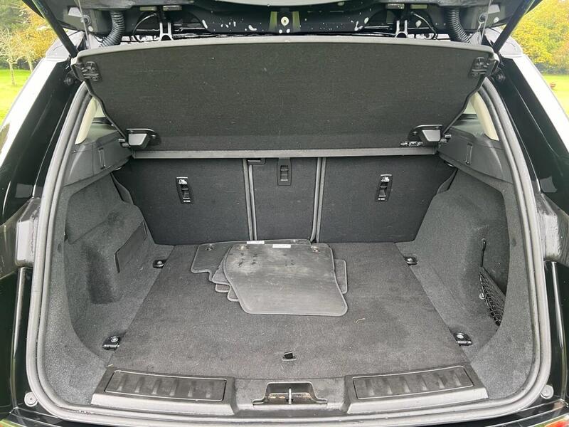 LAND ROVER RANGE ROVER EVOQUE RANGE ROVER EVOQUE 2.0 D150 SUV 5dr Diesel Manual FWD Euro 6 (s/s) (150 ps) - U10211