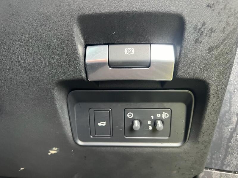 LAND ROVER RANGE ROVER EVOQUE RANGE ROVER EVOQUE 2.0 D150 SUV 5dr Diesel Manual FWD Euro 6 (s/s) (150 ps) - U10211