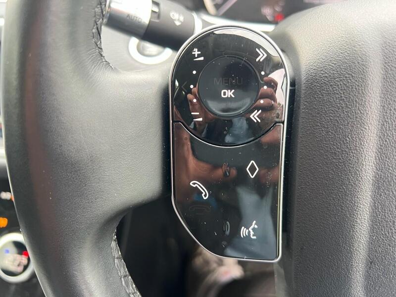 LAND ROVER RANGE ROVER EVOQUE RANGE ROVER EVOQUE 2.0 D150 SUV 5dr Diesel Manual FWD Euro 6 (s/s) (150 ps) - U10211