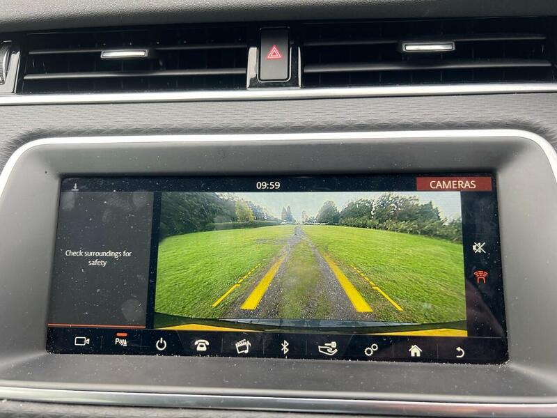 LAND ROVER RANGE ROVER EVOQUE RANGE ROVER EVOQUE 2.0 D150 SUV 5dr Diesel Manual FWD Euro 6 (s/s) (150 ps) - U10211