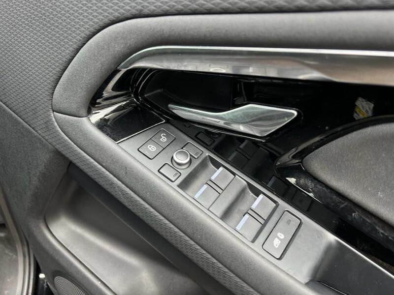 LAND ROVER RANGE ROVER EVOQUE RANGE ROVER EVOQUE 2.0 D150 SUV 5dr Diesel Manual FWD Euro 6 (s/s) (150 ps) - U10212