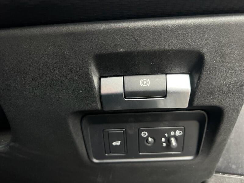 LAND ROVER RANGE ROVER EVOQUE RANGE ROVER EVOQUE 2.0 D150 SUV 5dr Diesel Manual FWD Euro 6 (s/s) (150 ps) - U10212