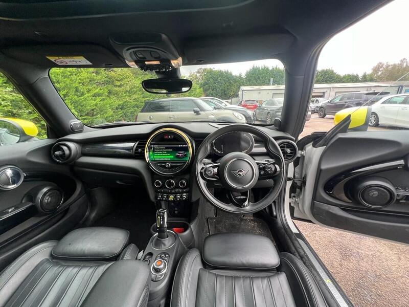 MINI HATCH COOPER HATCH COOPER COOPER S LEVEL 3 3d 181 BHP 1 OWNER FROM NEW|FULL MINI HISTORY - U10221