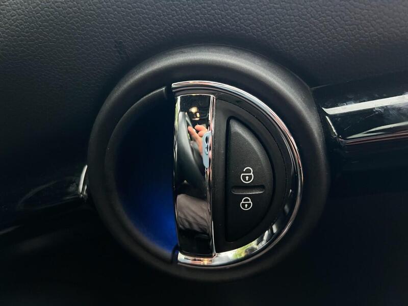 MINI HATCH COOPER HATCH COOPER COOPER S LEVEL 3 3d 181 BHP 1 OWNER FROM NEW|FULL MINI HISTORY - U10221