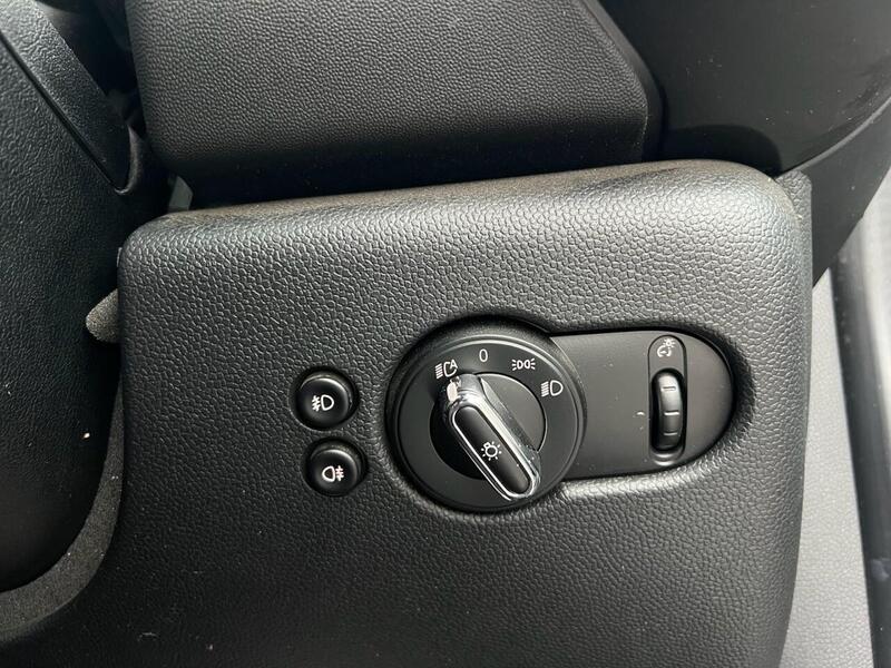 MINI HATCH COOPER HATCH COOPER COOPER S LEVEL 3 3d 181 BHP 1 OWNER FROM NEW|FULL MINI HISTORY - U10221