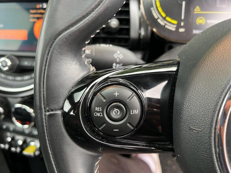 MINI HATCH COOPER HATCH COOPER COOPER S LEVEL 3 3d 181 BHP 1 OWNER FROM NEW|FULL MINI HISTORY - U10221