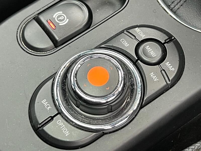 MINI HATCH COOPER HATCH COOPER COOPER S LEVEL 3 3d 181 BHP 1 OWNER FROM NEW|FULL MINI HISTORY - U10221