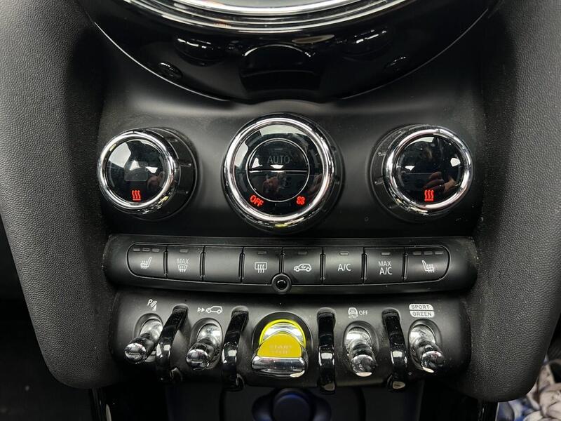 MINI HATCH COOPER HATCH COOPER COOPER S LEVEL 3 3d 181 BHP 1 OWNER FROM NEW|FULL MINI HISTORY - U10221