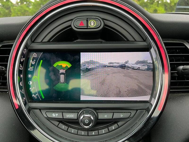 MINI HATCH COOPER HATCH COOPER COOPER S LEVEL 3 3d 181 BHP 1 OWNER FROM NEW|FULL MINI HISTORY - U10221