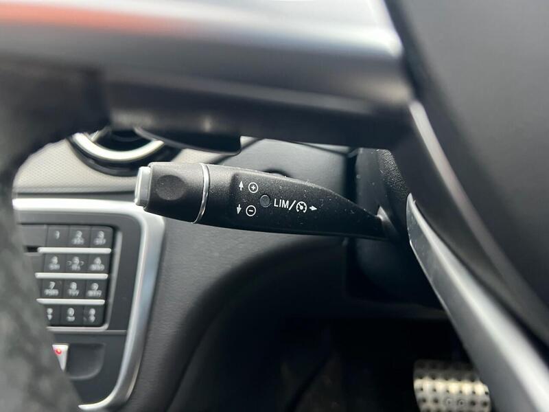 MERCEDES-BENZ CLA CLA 2.1 CLA 200 D WHITEART 5d 134 BHP Estate Automatic Diesel - U10224