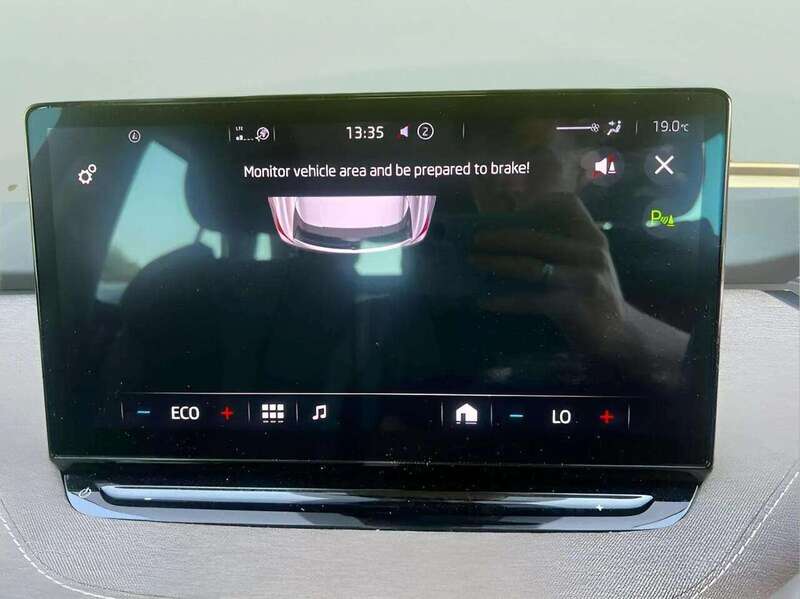 SKODA ENYAQ IV ENYAQ IV 60 NAV LODGE 5d 177 BHP 1 OWNER FROM NEW|FULL SKODA HISTORY - U10226