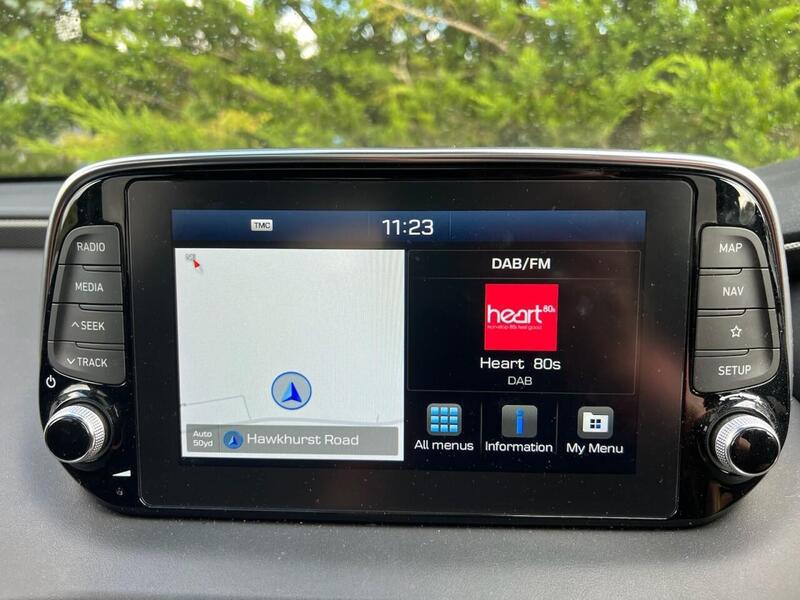HYUNDAI SANTA FE SANTA FE 2.2 CRDI PREMIUM SE 5d 197 BHP 1 OWNER|FULL HYUNDAI HISTORY - U10228