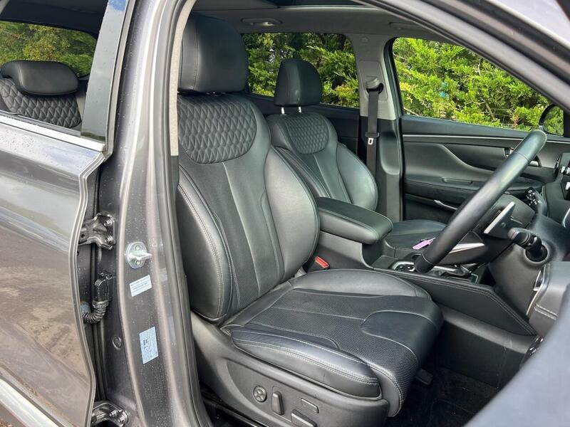 HYUNDAI SANTA FE SANTA FE 2.2 CRDI PREMIUM SE 5d 197 BHP 1 OWNER|FULL HYUNDAI HISTORY - U10228