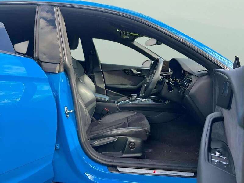 AUDI A5 2.0 TDI 40 Black Edition Sportback 5dr Diesel S Tronic quattro Euro 6 (s/s) (190 ps) - U10240