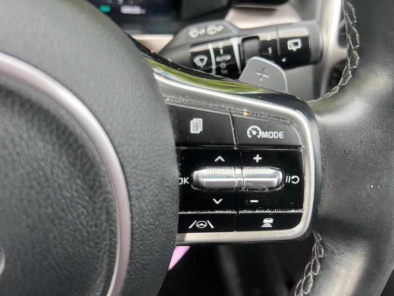 KIA SORENTO SORENTO 1.6 2 PHEV 5d 261 BHP 1 OWNER FROM NEW|VAT QUALIFYING Estate Automatic Hybrid Estate - U10243