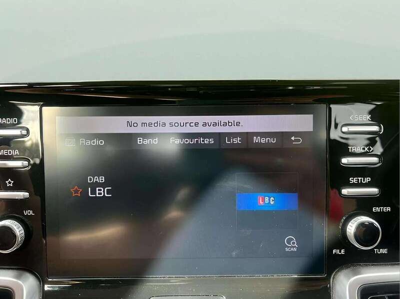 KIA SORENTO SORENTO 1.6 2 PHEV 5d 261 BHP 1 OWNER FROM NEW|VAT QUALIFYING Estate Automatic Hybrid Estate - U10243