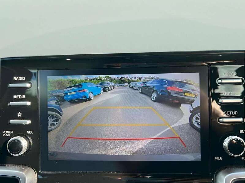 KIA SORENTO SORENTO 1.6 2 PHEV 5d 261 BHP 1 OWNER FROM NEW|VAT QUALIFYING Estate Automatic Hybrid Estate - U10243