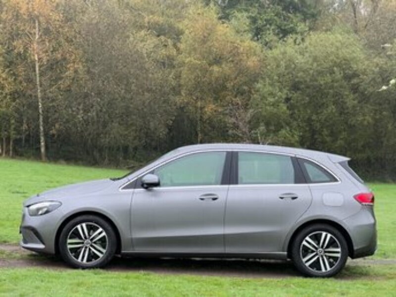 Mercedes-Benz B-CLASS B-CLASS 2.0 B 180 D SPORT EXECUTIVE 5d 114 BHP 1 OWNER FROM NEW|RCAM|H/SEATS|APPLE - U10253