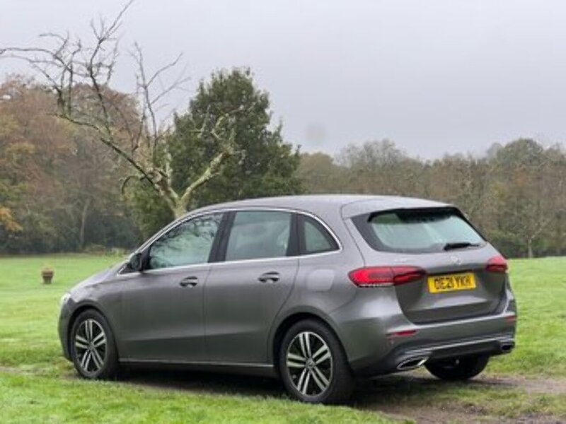 Mercedes-Benz B-CLASS B-CLASS 2.0 B 180 D SPORT EXECUTIVE 5d 114 BHP 1 OWNER FROM NEW|RCAM|H/SEATS|APPLE - U10253