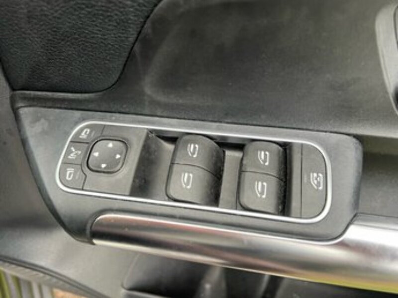 Mercedes-Benz B-CLASS B-CLASS 2.0 B 180 D SPORT EXECUTIVE 5d 114 BHP 1 OWNER FROM NEW|RCAM|H/SEATS|APPLE - U10253