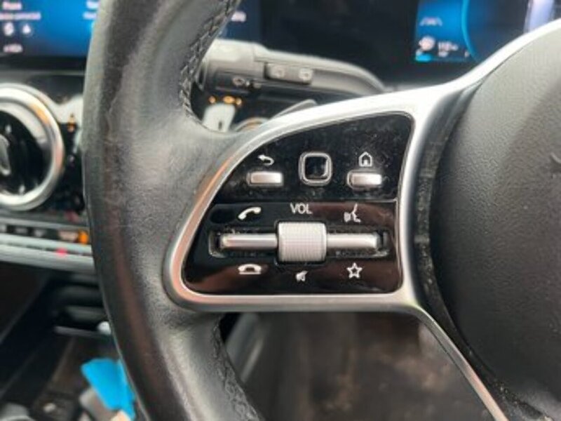 Mercedes-Benz B-CLASS B-CLASS 2.0 B 180 D SPORT EXECUTIVE 5d 114 BHP 1 OWNER FROM NEW|RCAM|H/SEATS|APPLE - U10253