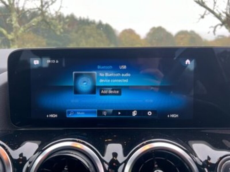 Mercedes-Benz B-CLASS B-CLASS 2.0 B 180 D SPORT EXECUTIVE 5d 114 BHP 1 OWNER FROM NEW|RCAM|H/SEATS|APPLE - U10253