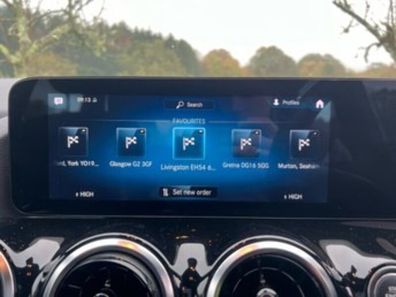 Mercedes-Benz B-CLASS B-CLASS 2.0 B 180 D SPORT EXECUTIVE 5d 114 BHP 1 OWNER FROM NEW|RCAM|H/SEATS|APPLE - U10253