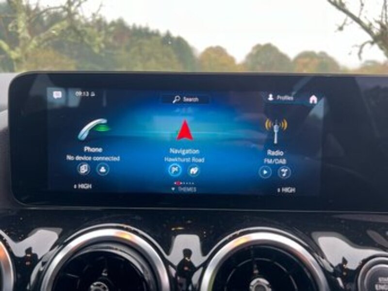 Mercedes-Benz B-CLASS B-CLASS 2.0 B 180 D SPORT EXECUTIVE 5d 114 BHP 1 OWNER FROM NEW|RCAM|H/SEATS|APPLE - U10253