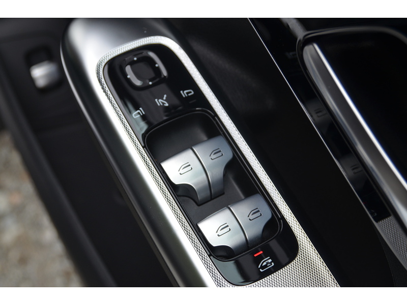 MERCEDES-BENZ EQE EQE AMG EQE 53 4MATICPLUS TOURING 4d 617 BHP 1 OWNER FROM NEW|P/ROOF|BURMESTER - U10256