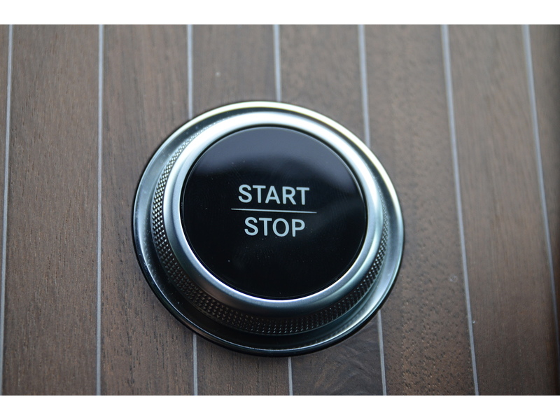 MERCEDES-BENZ EQE EQE AMG EQE 53 4MATICPLUS TOURING 4d 617 BHP 1 OWNER FROM NEW|P/ROOF|BURMESTER - U10256