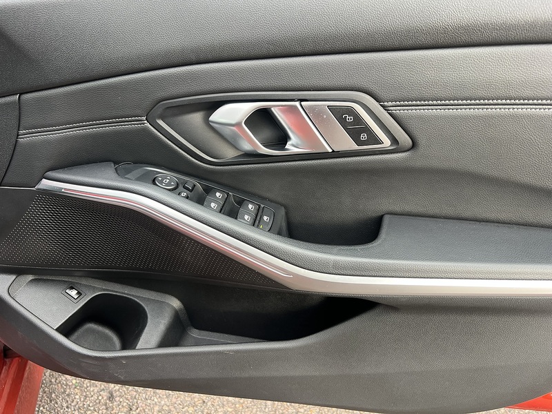 BMW 3 SERIES 3 SERIES 2.0 330E M SPORT PHEV 4d 289 BHP 1 OWNER FROM NEW|R/CAM|H/SEATS|NAV - U10263