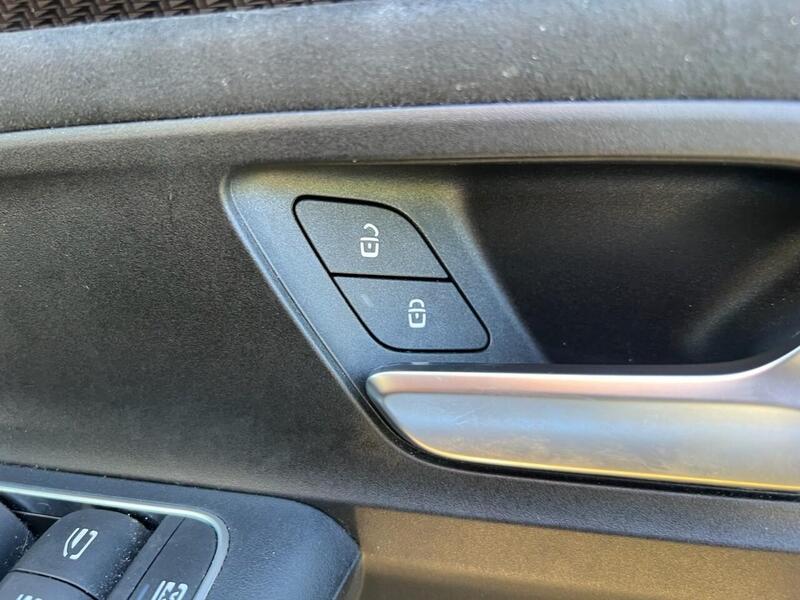 MERCEDES-BENZ B-CLASS B-CLASS 1.3 B 250 E AMG LINE PREMIUM 5d 259 BHP 1 OWNER FROM NEW|SERVICE HISTORY - U10267