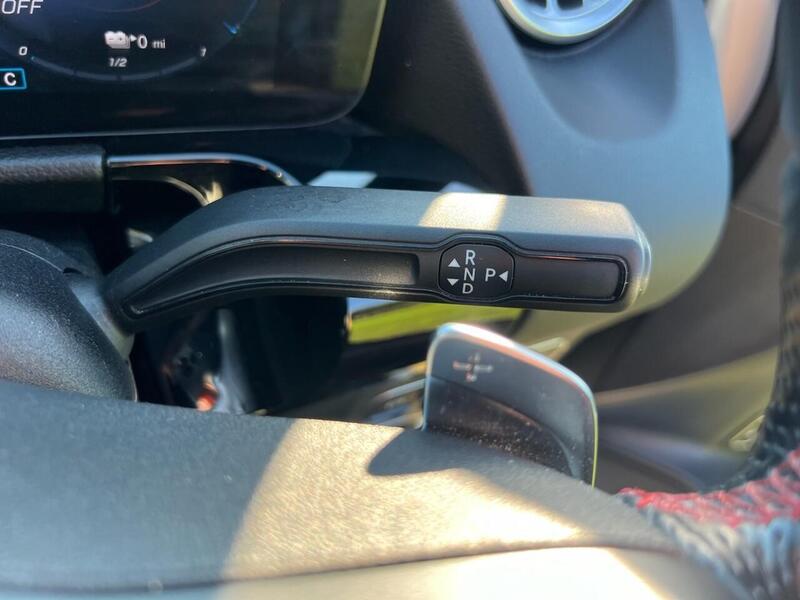 MERCEDES-BENZ B-CLASS B-CLASS 1.3 B 250 E AMG LINE PREMIUM 5d 259 BHP 1 OWNER FROM NEW|SERVICE HISTORY - U10267