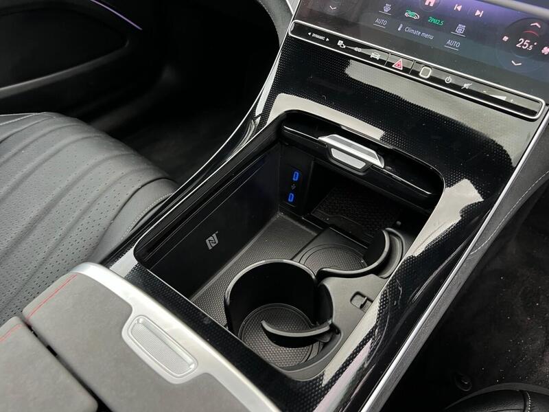 MERCEDES-BENZ EQS EQS EQS 450PLUS AMG LINE PREMIUM PLUS 4d 329 BHP 1 OWNER FROM NEW|VAT QUALIFYING - U10268