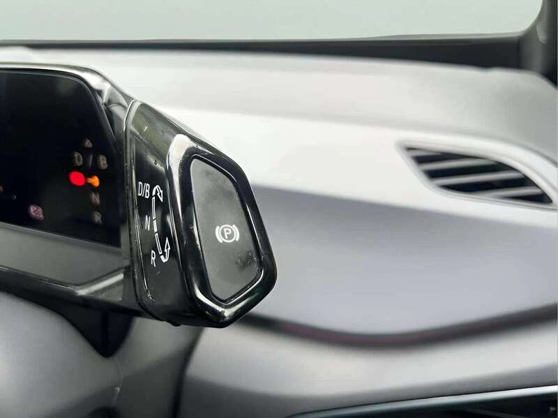 VOLKSWAGEN ID3 ID3 LIFE 5d 202 BHP 1 OWNER FROM NEW|VAT QUALIFYING - U10270