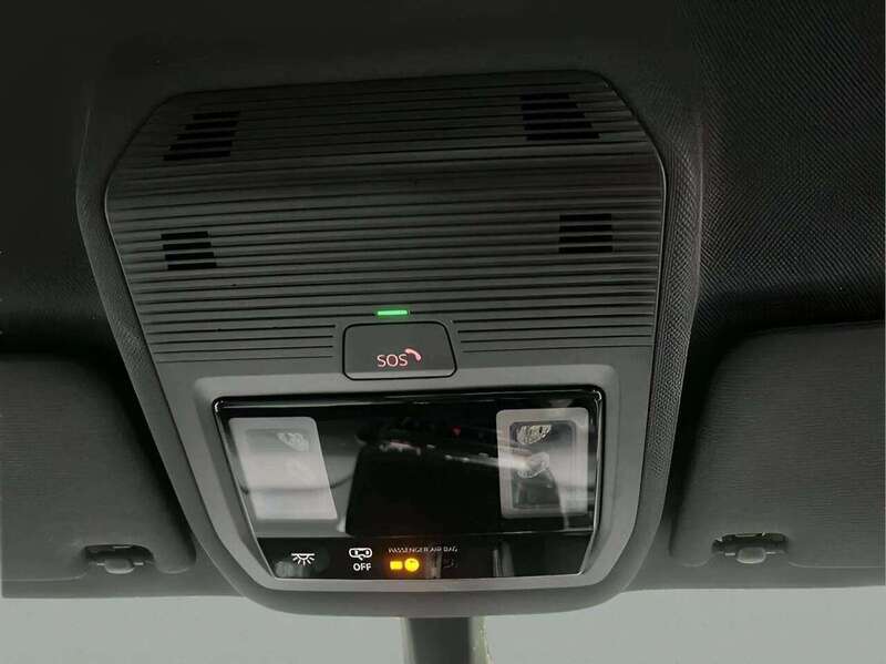 VOLKSWAGEN ID3 ID3 LIFE 5d 202 BHP 1 OWNER FROM NEW|VAT QUALIFYING - U10270