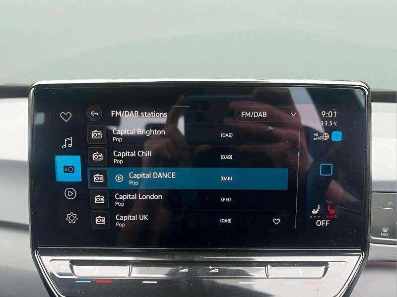 VOLKSWAGEN ID3 ID3 LIFE 5d 202 BHP 1 OWNER FROM NEW|VAT QUALIFYING - U10270