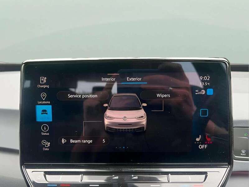 VOLKSWAGEN ID3 ID3 LIFE 5d 202 BHP 1 OWNER FROM NEW|VAT QUALIFYING - U10270