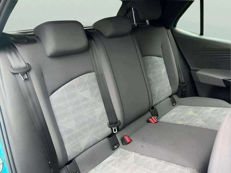 VOLKSWAGEN ID3 ID3 LIFE 5d 202 BHP 1 OWNER FROM NEW|VAT QUALIFYING - U10270