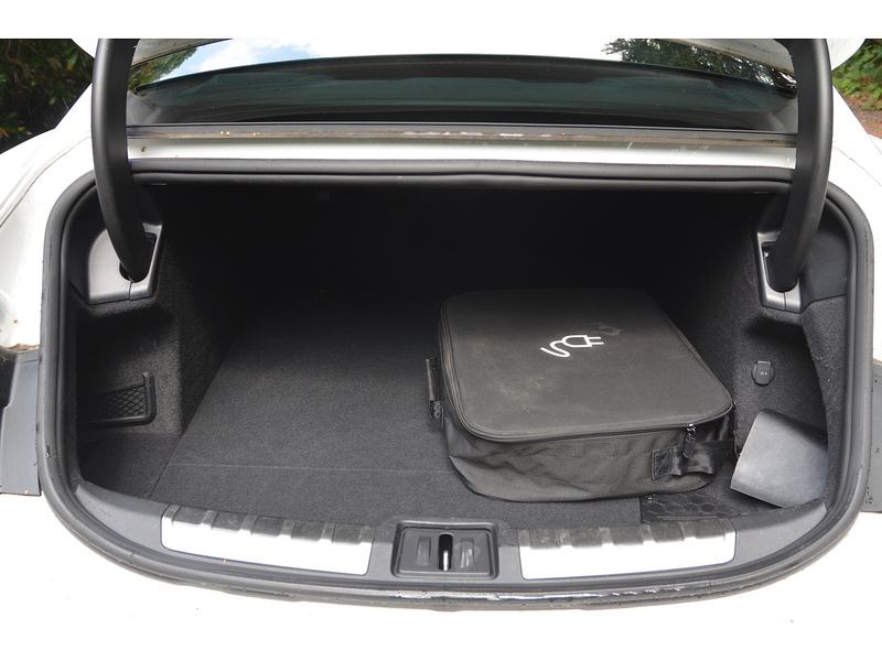 AUDI E-TRON GT E-TRON GT QUATTRO BASE 4d 523 BHP 1 OWNER FROM NEW|VAT QUALIFYING - U10284