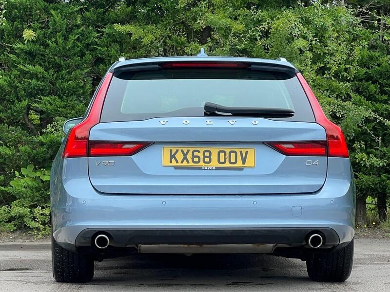 VOLVO V90 V90 2.0 D4 MOMENTUM 5d 188 BHP 1 FORMER KEEPER|PARK DISTANCE F/R - U10292