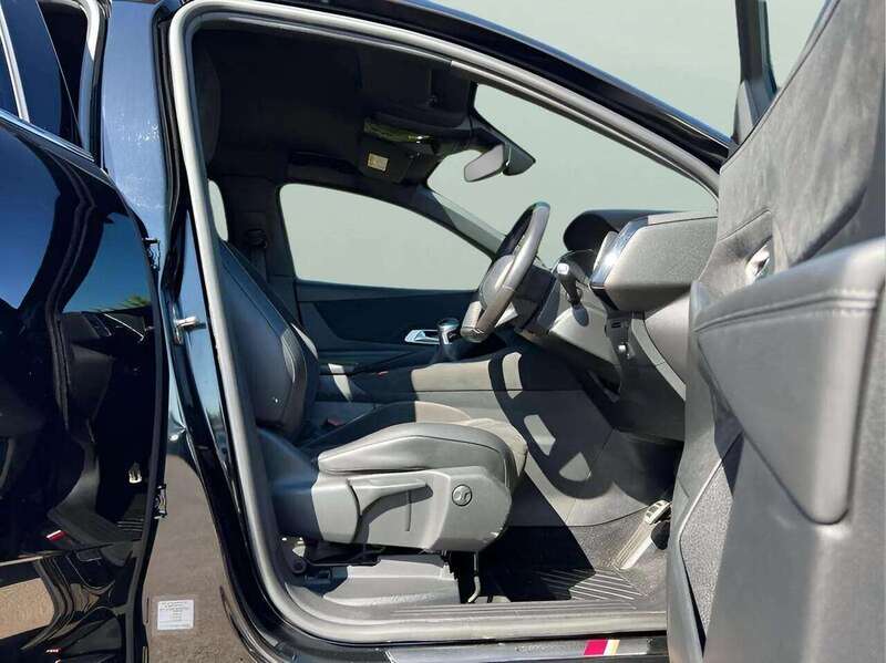 DS DS 7 CROSSBACK DS 7 CROSSBACK 1.5 BLUEHDI PERFORMANCE LINE S/S 5d 130 BHP 1 FORMER KEEPER|PARK DISTANCE|APPLE - U10296