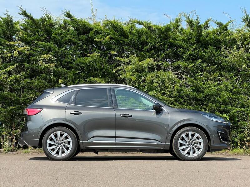 FORD KUGA KUGA 2.5 VIGNALE 5d 222 BHP 1 OWNER|DRIVER ASSISTANCE PACK - U10300