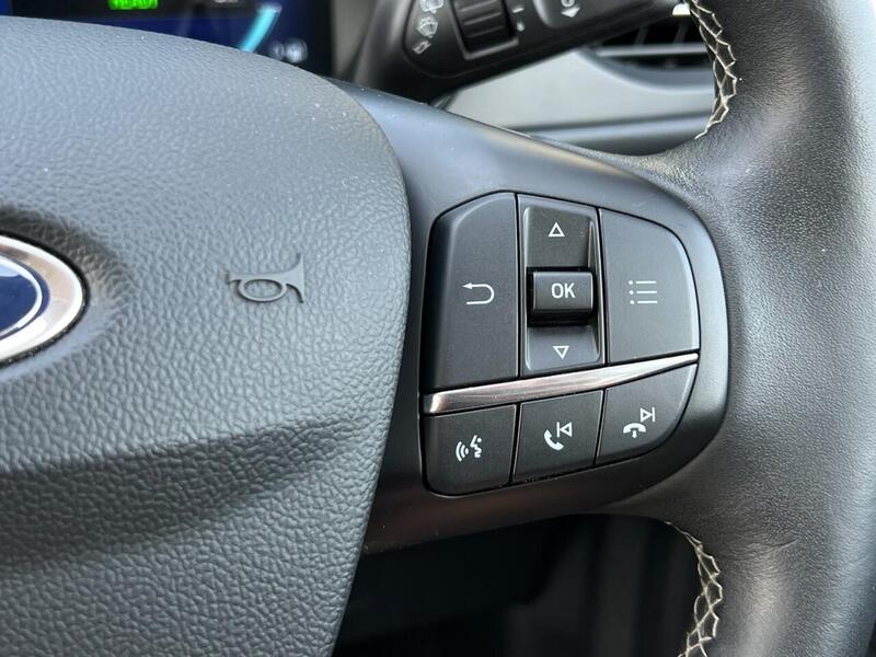 FORD KUGA KUGA 2.5 VIGNALE 5d 222 BHP 1 OWNER|DRIVER ASSISTANCE PACK - U10300