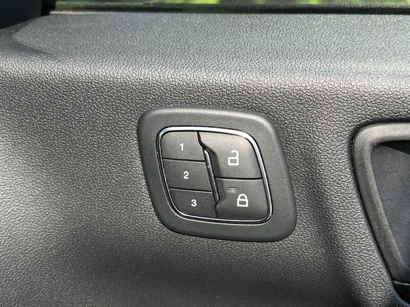 FORD KUGA KUGA 2.5 VIGNALE 5d 222 BHP 1 OWNER|DRIVER ASSISTANCE PACK - U10300