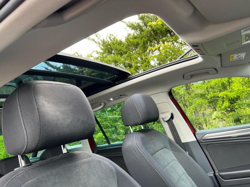 VOLKSWAGEN TIGUAN TIGUAN 2.0 SEL TDI 5d 148 BHP 1 OWNER FROM NEW|FULL VW HISTORY Estate Manual Diesel | PANORAMIC - U10306