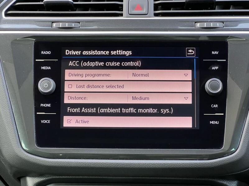 VOLKSWAGEN TIGUAN TIGUAN 2.0 SEL TDI 5d 148 BHP 1 OWNER FROM NEW|FULL VW HISTORY Estate Manual Diesel | PANORAMIC - U10306