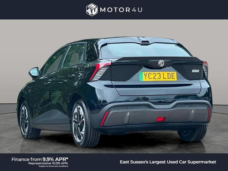 MG MG 4 MG 4 0.0 SE 5d 168 BHP 1 OWNER FROM NEW|VAT QUALIFYING Hatchback Automatic Electric Hatchback - U10308